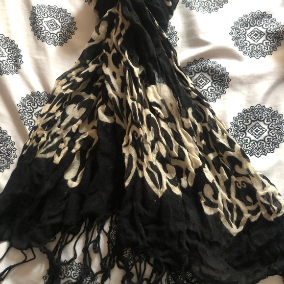 Scarf bundle - Picture 4 of 4